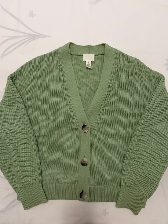 H&M Sweaters - H&M Light Green Cardigan